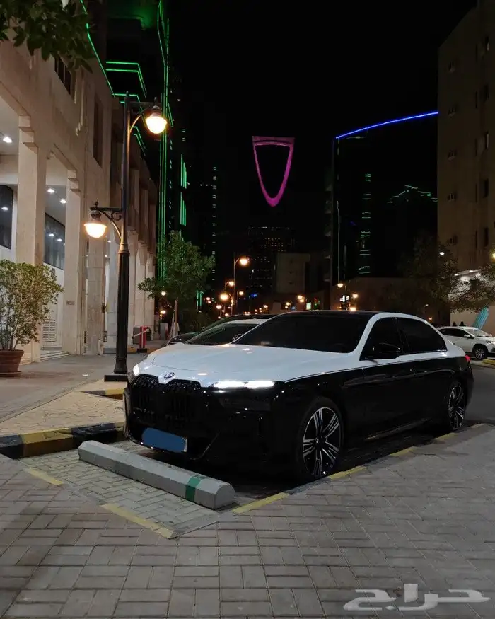 BMW 740I M KIT (بي ام 740 اخو الجديد فل كامل (لوحه مميزه 24