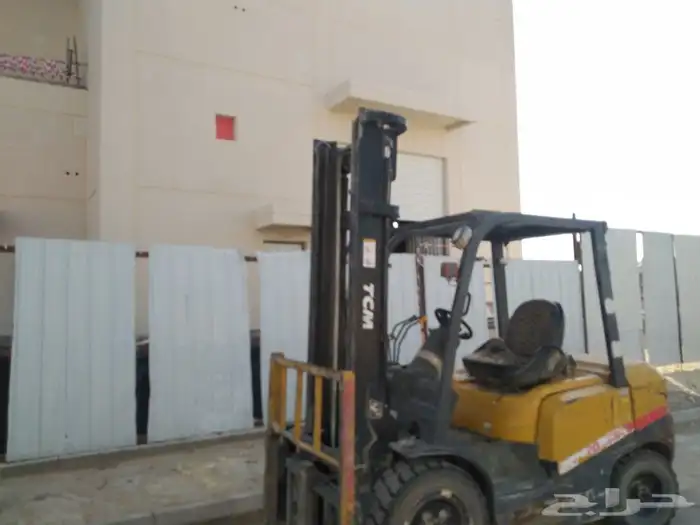 تاجير معدات ثقيله ورافعات شوكيه 5