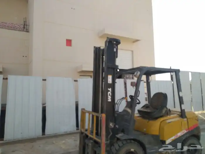 تاجير معدات ثقيله ورافعات شوكيه 6