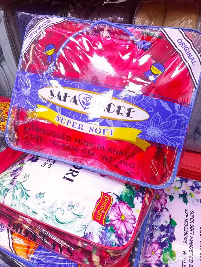 سراير بكس خشب نفر ونفر ونص وبطانيات ومفارش 5