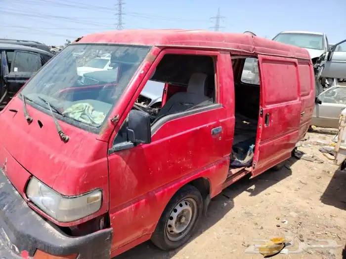 قطع غيار السيارات ميتسوبيشي فان 1