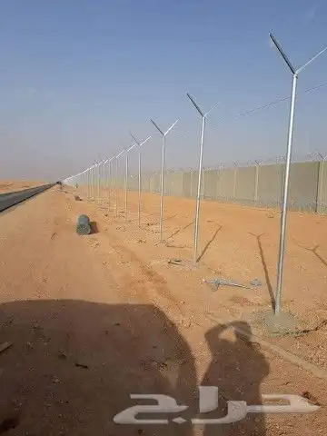 نحن موسسه مقاولات عامه نعمل في مجال السياجات الامنيه الشبوك 7