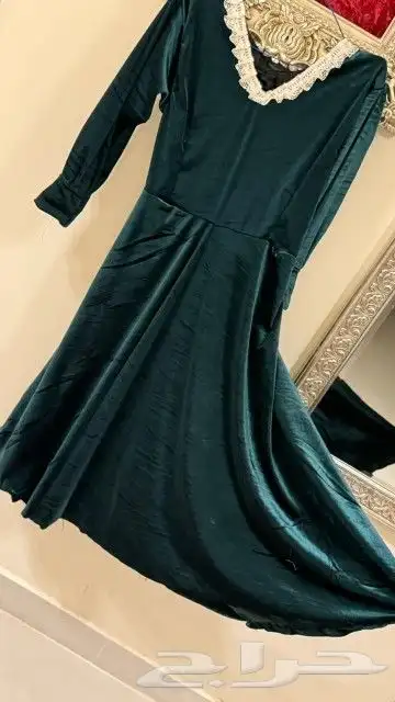 فستان مخمل اخضر 1