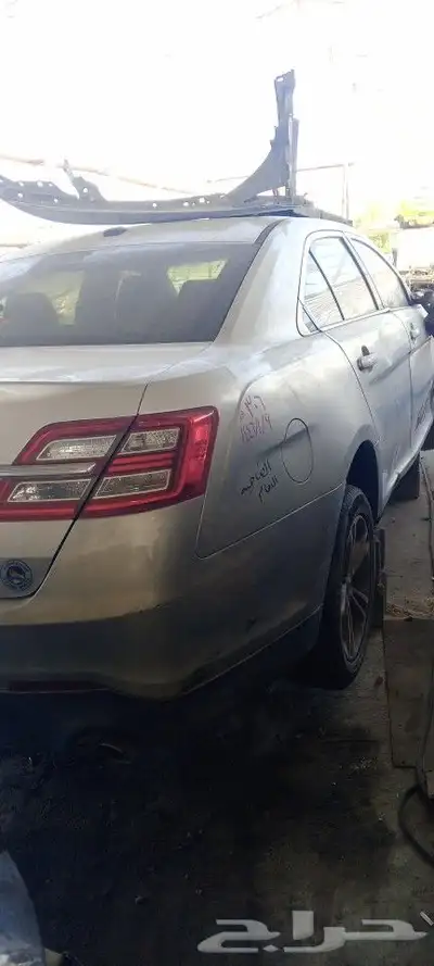 قطع غيار تشليح توريس 2015 4