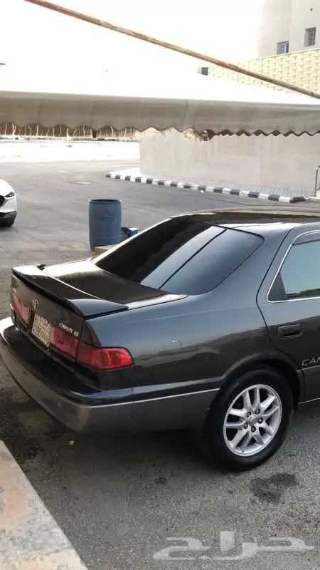 كامري امريكي 2000 3