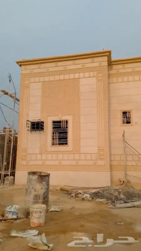 معلم ديكورات خارجيه بطحى الرياض وكرسر رخام اسباني درجه اولى 21