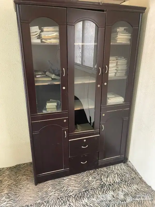 مكتب ودولاب 3