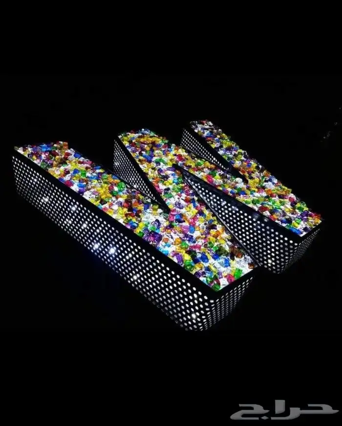 تركيب واجهات كلادنق لوحات حروف 9