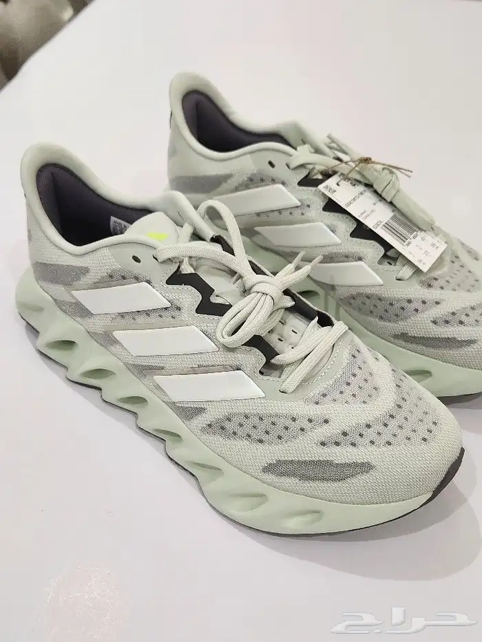 شوز اديداس Adidas switch FWD 0