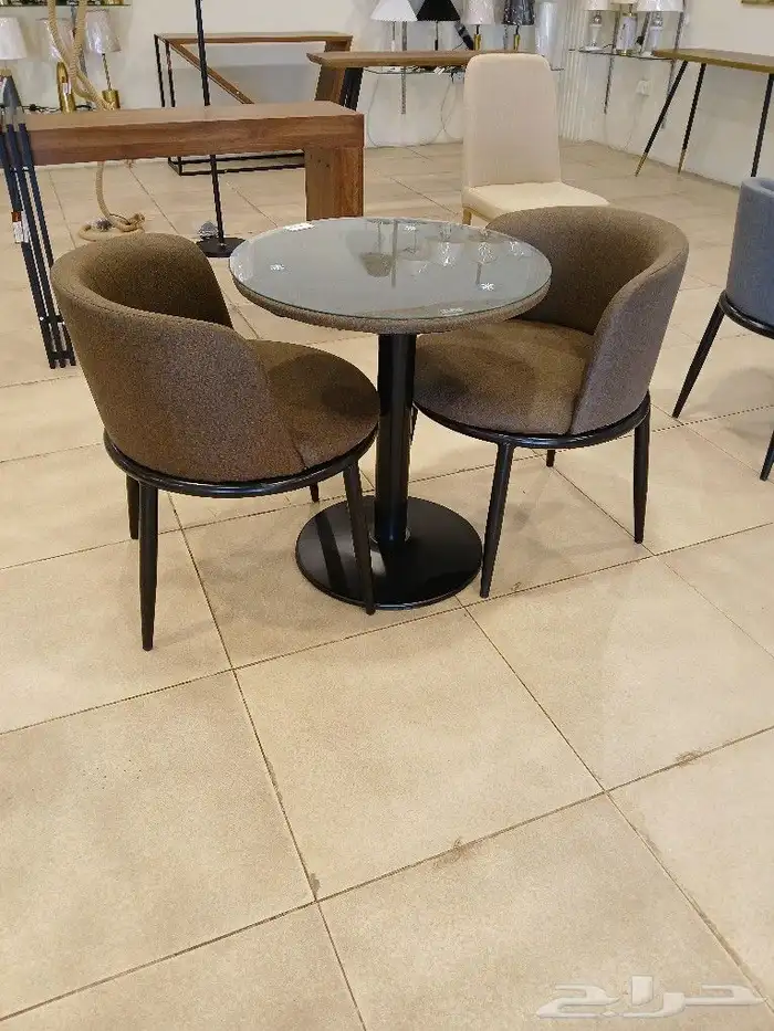 كرسيين وطاوله 4