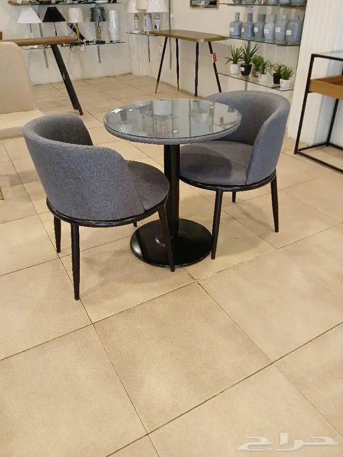 كرسيين وطاوله 3