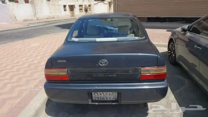 تويوتا كورلا 1993 . جير عادي   اسماره سارية   فحص ساري 0