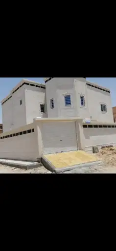 فيلاء للبيع حي الخالديه حفر الباطن 0