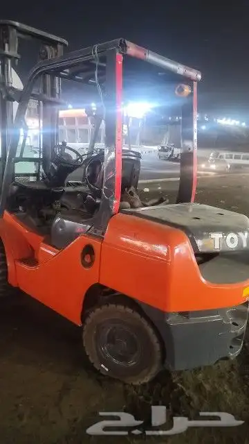 Forklift For rent Jeddah رافعة شوكية فوركلفت الإيجار 0