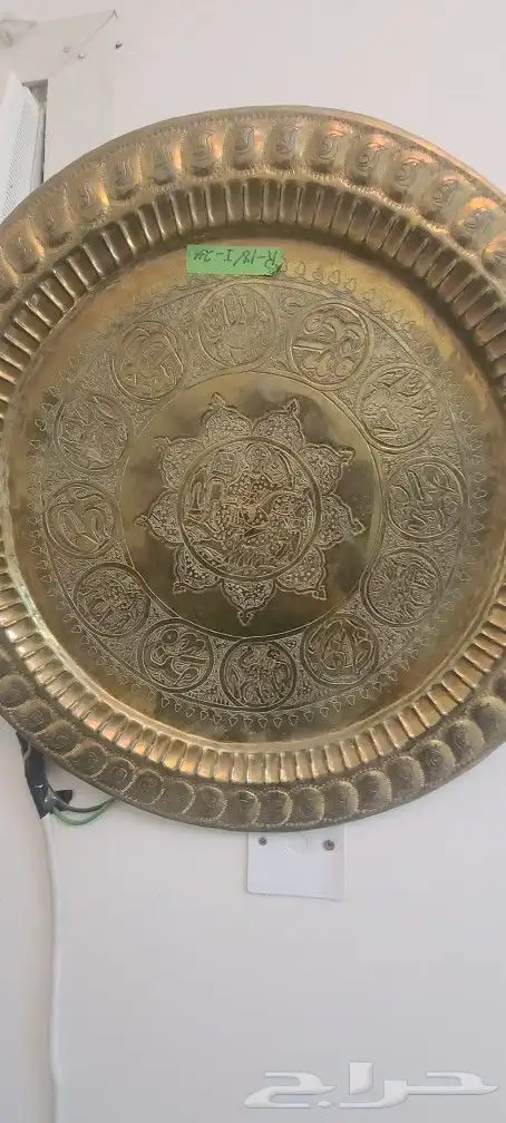 تحف some of Royal Antique shops 0