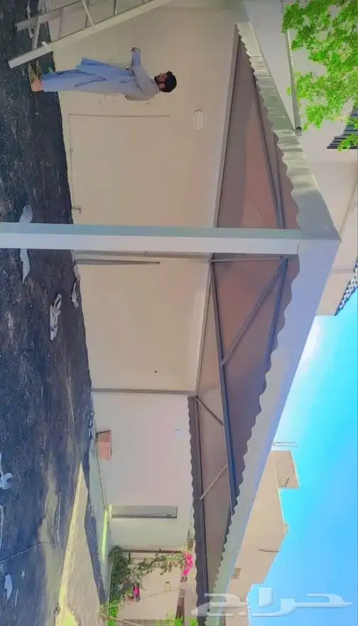 مظلات وسواتر 2