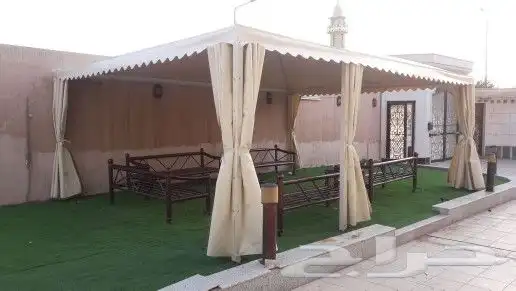 نقوم بتركيب جميع انواع مظلات والبرجولات وسواتر الحديديه و 20