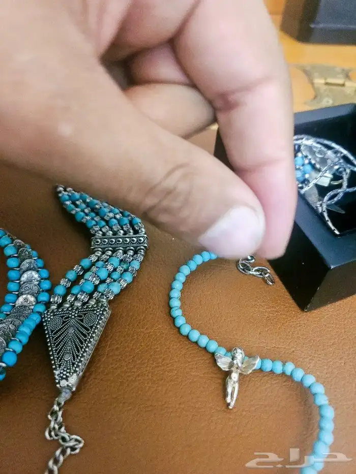 تحف some of Royal Antique shops 28