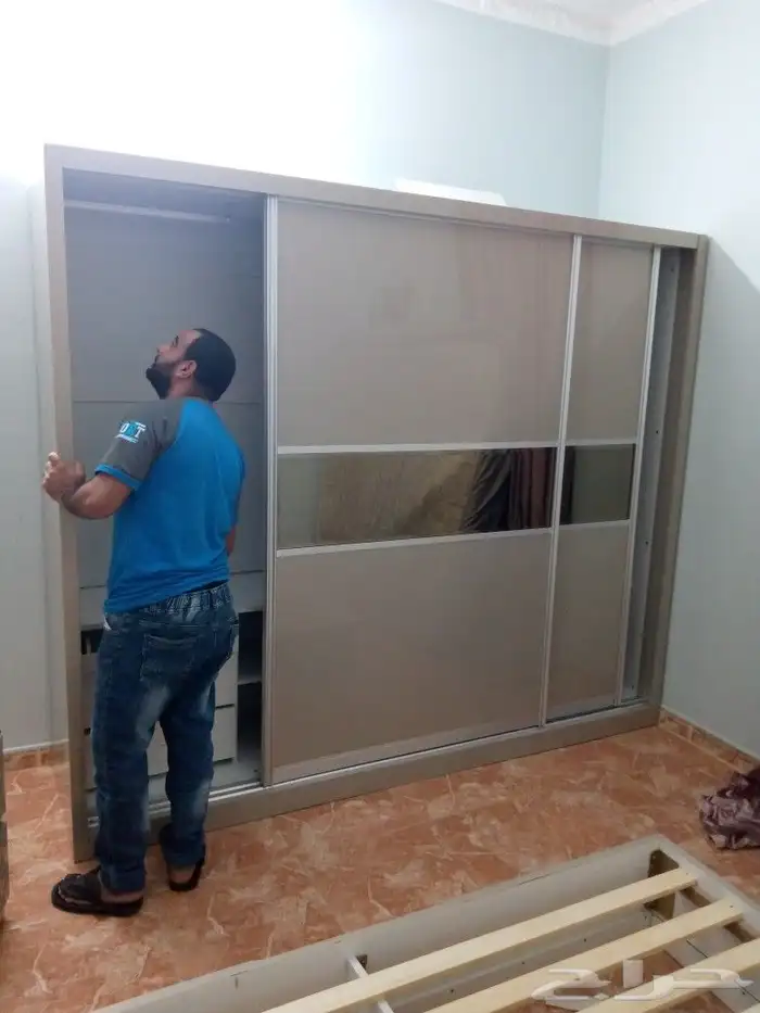 نقل عفش بجازان مع نجار وعمال فك وتركيب 0