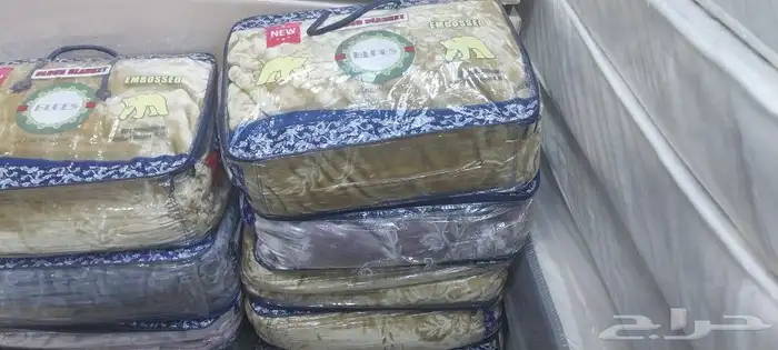 يوجد لدينا جميع انواع الدواليب والكمندينات والبطانيات والمرا 8