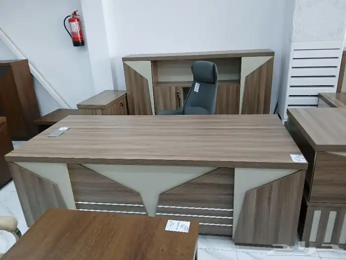مكاتب فخمه بمقاصات وأشكال جديده 9