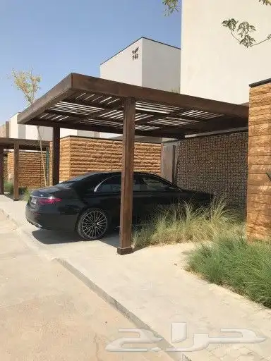 مظلات خشب للتواصل 1