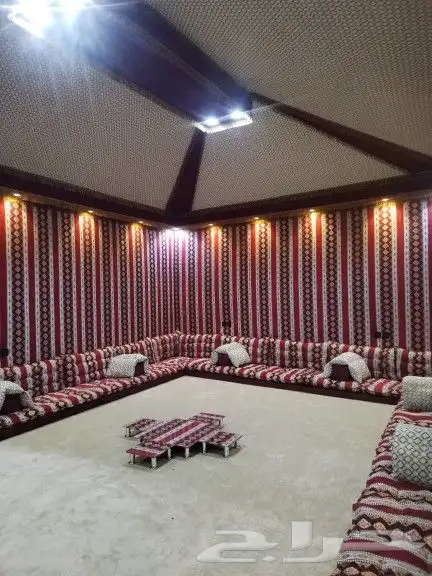 بيوت شعر ملكيه ومجالس تراثيه 8