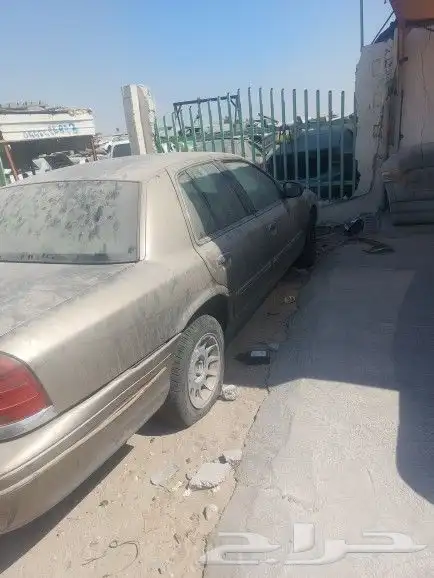 فورد فكتوريا 2002 2