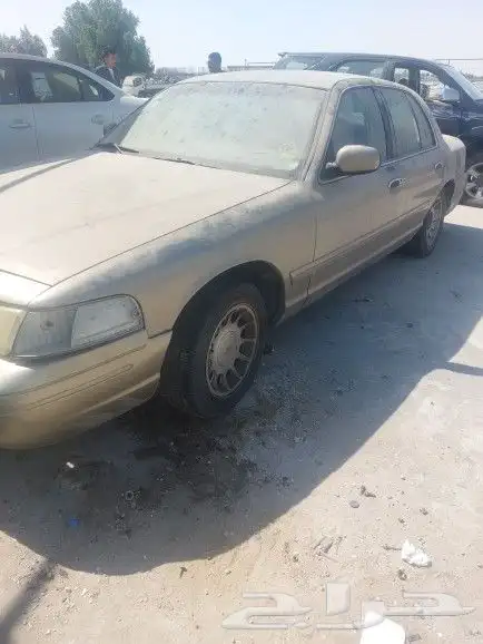فورد فكتوريا 2002 0