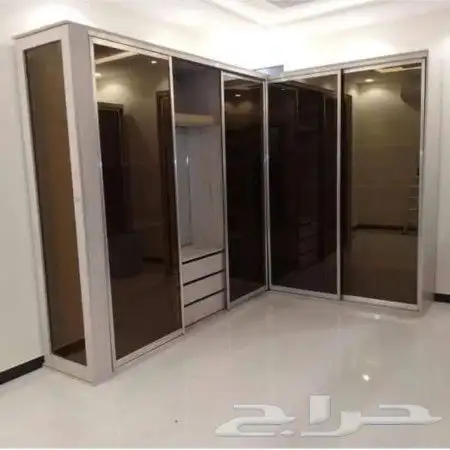 ديكورات خشبيه وخزائن ملابس حسب الطلب 5