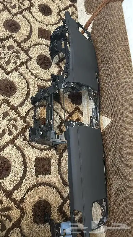 تكايه لاندكروزر وقشرة طبلون 2024 4