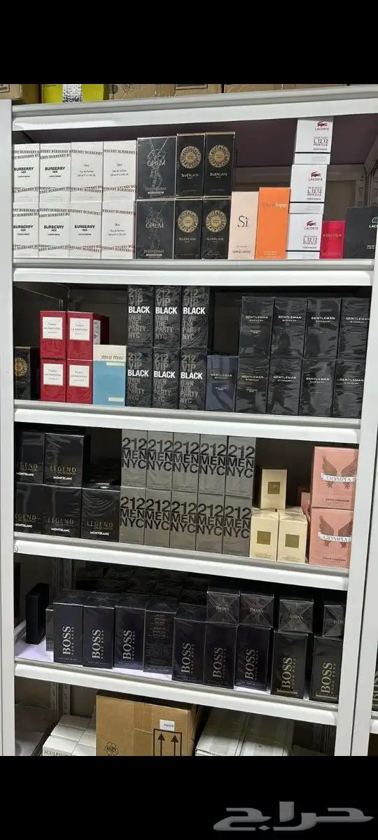 اي شي تحتاجه من عطور اخدمك بعيوني وبسعر طيب ولاتهتم اخوكم 12