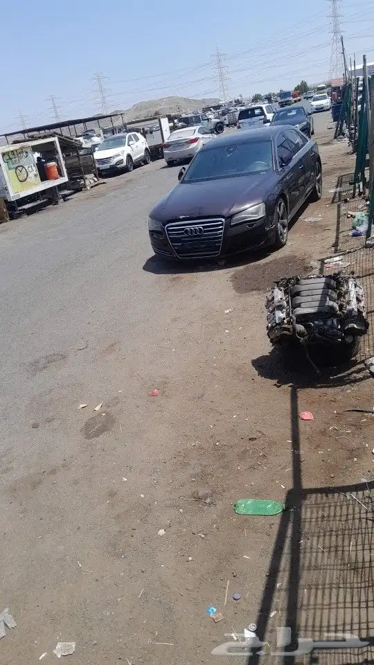 تشليح قطع غيار سياره اودي A8موديل 2014 0