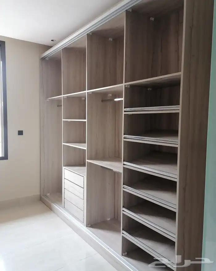 نجار شمال الرياض تفصيل خزائن ودواليب حسب الطلب 0