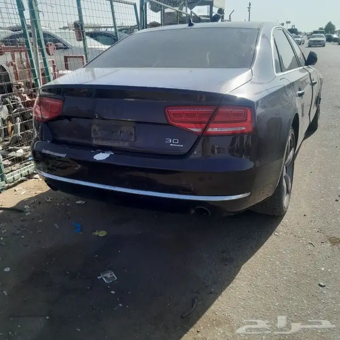 تشليح قطع غيار سياره اودي A8موديل 2014 1