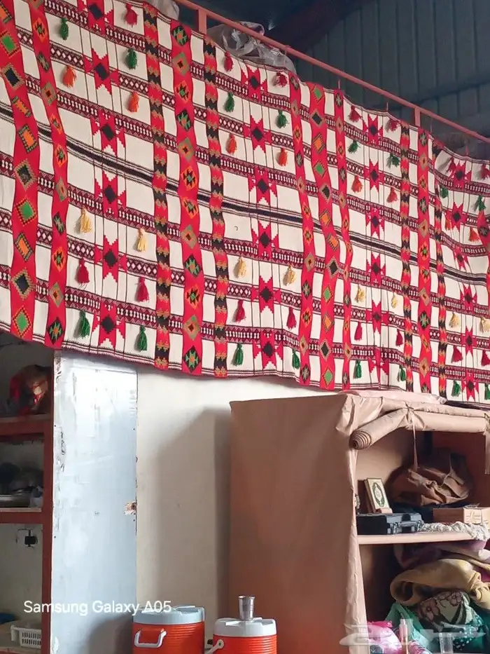 طاولات وكراسي 20