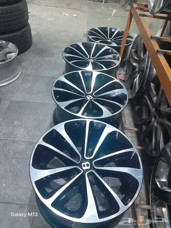 جنوط بنتلي اصلي وكاله جيب مقاس 21 3