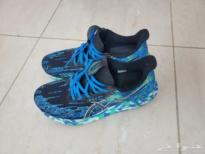 جزمة asics مقاس 42.5 5