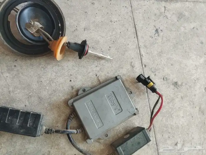 طقم محولات مع لباته زنن مستخدمه نضيفه حق ترس 15 5