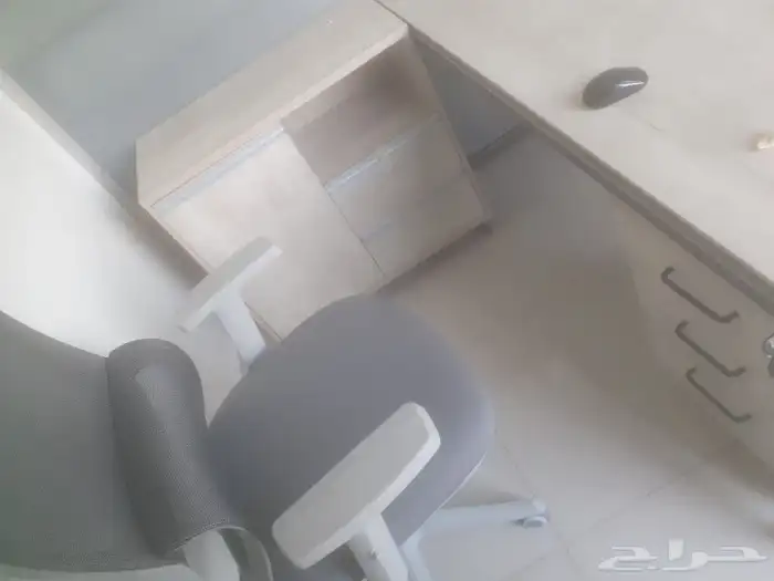 اثاث مكتبي 1