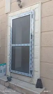 فني مطابخ ابواب شبابيك وجميع اعمال اللمنيوم 3