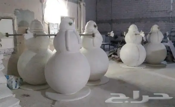 مجسم رجل الثلج فايبر غلاس 1