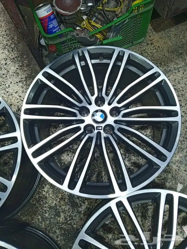 جنوط بي ام دبليو الفئه الخامسه اصلي وكاله 8