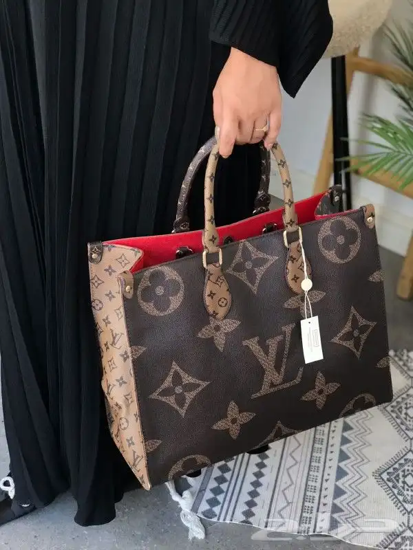 عرةض شنط ماستر جملة وقطاعي أقل الاسعار 28