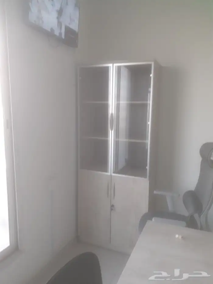 اثاث مكتبي 2