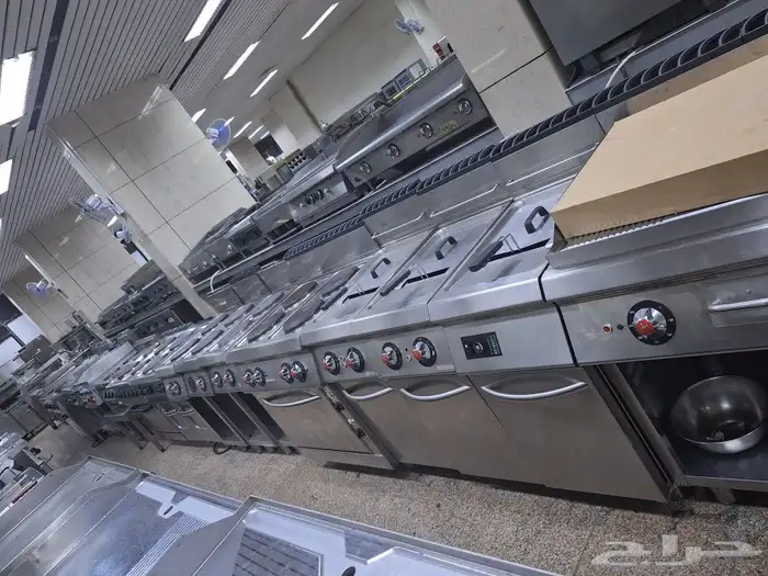 فرصة لا تعو ض بيع معدات مطاعم وكافيهات مستعملة ممتازة 0