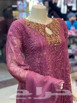 ملابس هندي للنساء 12