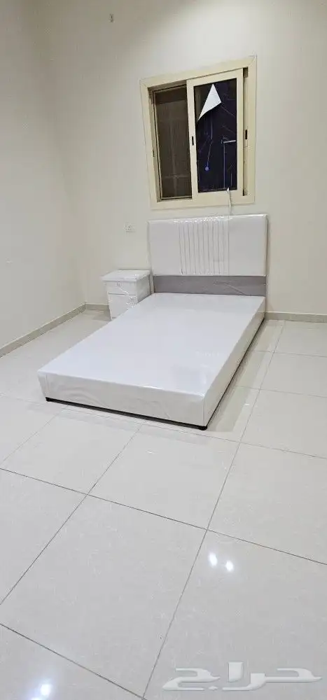 متوفر لدينا   سرير خشب نفر واحد مقاس 90 190  سرير نفر ونص مق 9