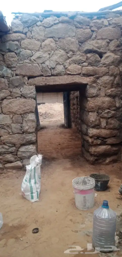 معلم حجر بلجرشي الباحه وبناء ثمايل وربراب بناء خزانات حجر 8