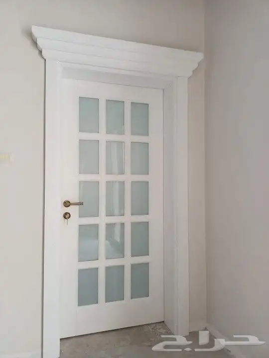معلم نجار ابواب خشبيه 0